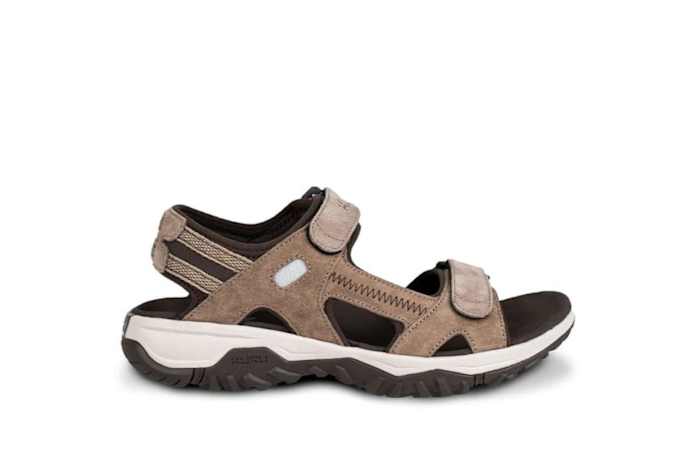 kuru-tread-sandals